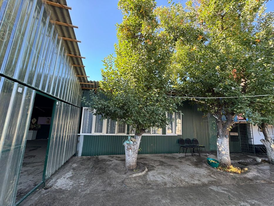 Продам 2х этажный дом