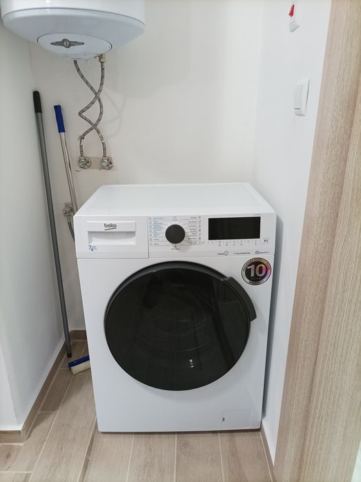 Дава се под наем Двустаен апартамент в Варна, Гръцка махала - 60 кв.м за 459 € - Снимка #10