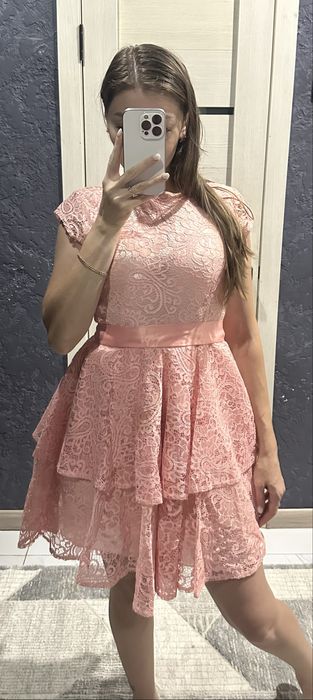 Продам платья,состояние новых!