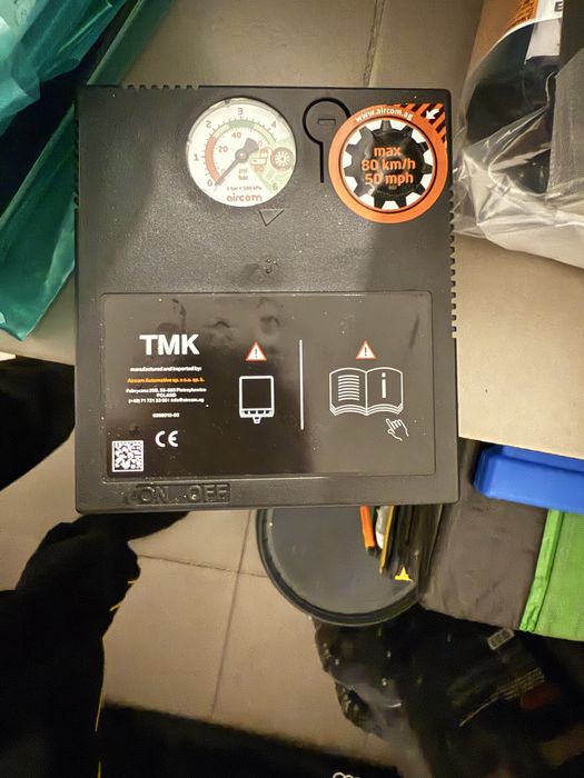 Компресор за гуми РАЗПРОДАЖБА-BMW, VW , Мерцедес , Континентал , Кия