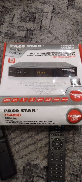 Два броя цифрови dvb-t2 декодери(неработещи)