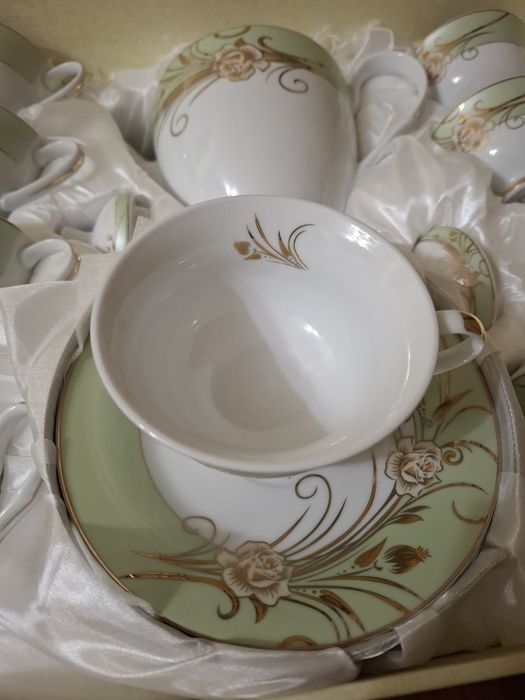 Продаётся чайный сервис