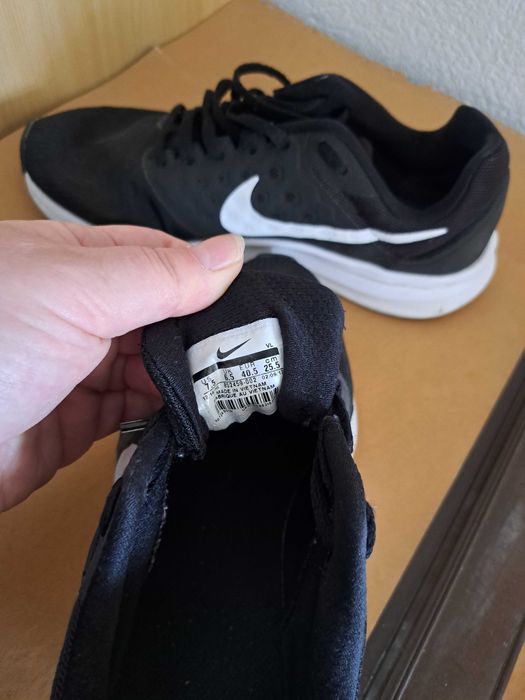 Маратонки Nike, номер 40,5