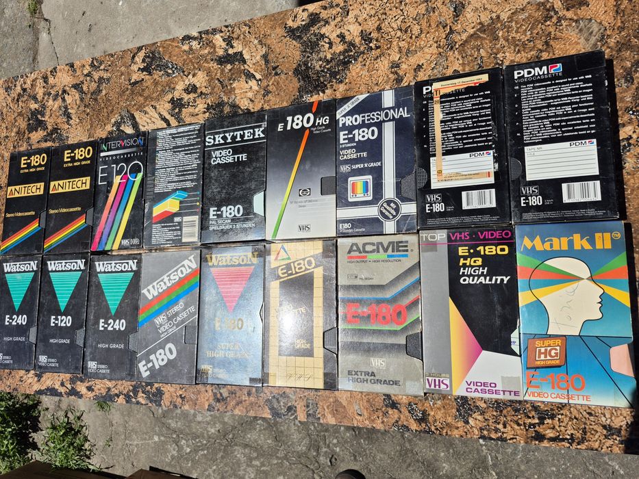 Vând Lot 18 casete video VHS originale  Waston,Mark ll,ACIVIE,ANITECH,PDM