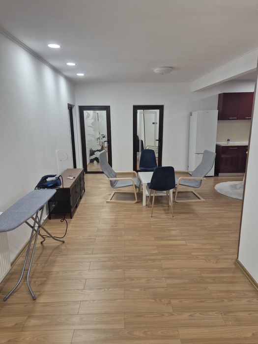 Inchiriez spatiul comercial zona Gheata Voluntari