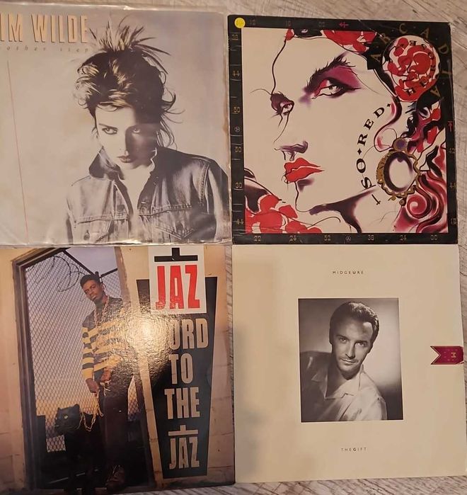 Cutie discuri vinil - mystery box - peste 70 discuri
