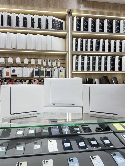 Macbook Air M3 13inch 16/256Gb NASIYA SAVDO BOR