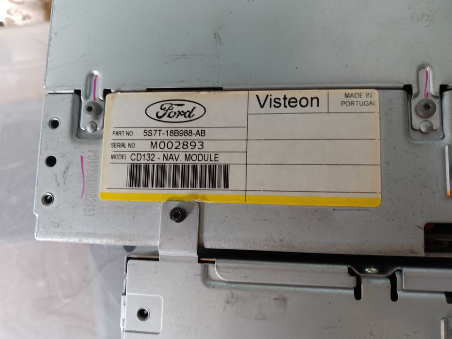 Sistem audio Visteon