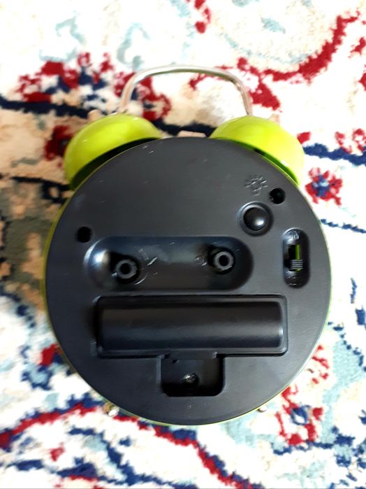 Настенные часы(Будильник)