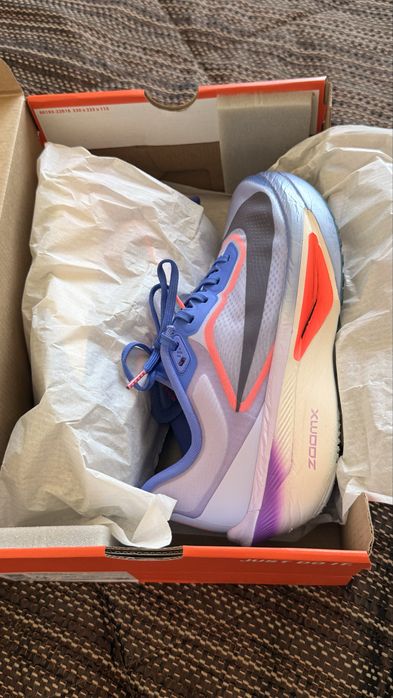 Продам Nike Zoom Fly 6 SE