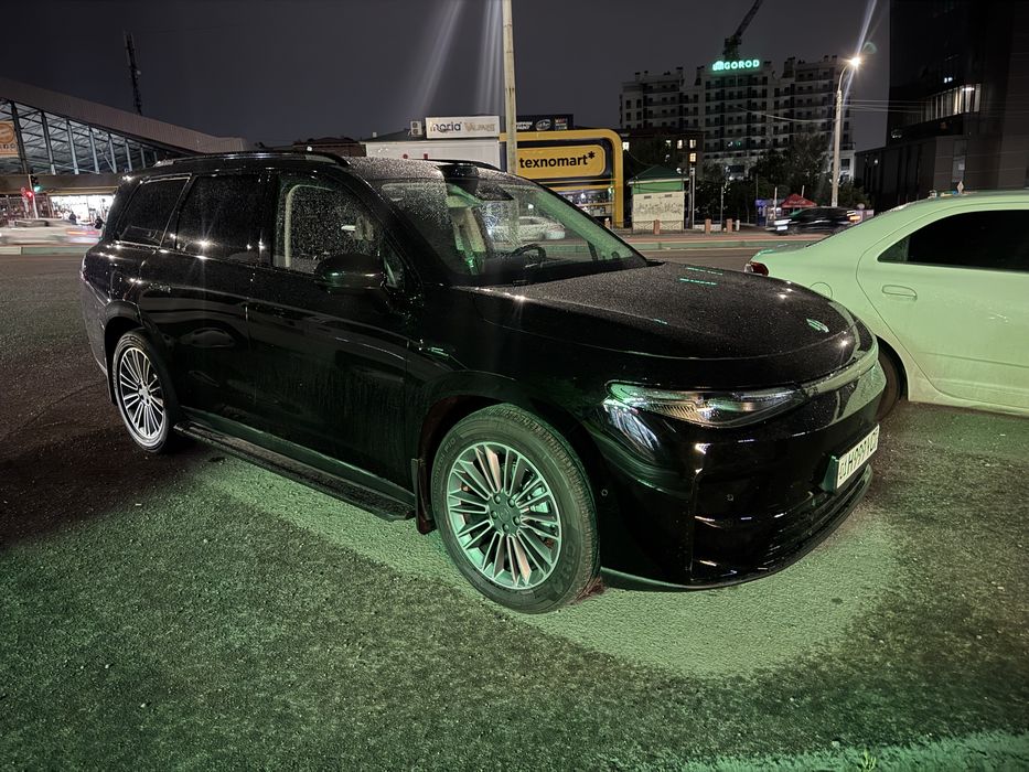 Leapmotor C16 Hibrid 5000 Km 1 poz