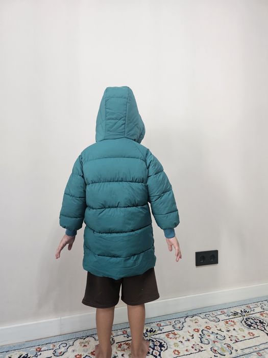 Продаются зимняя Куртка  110рр