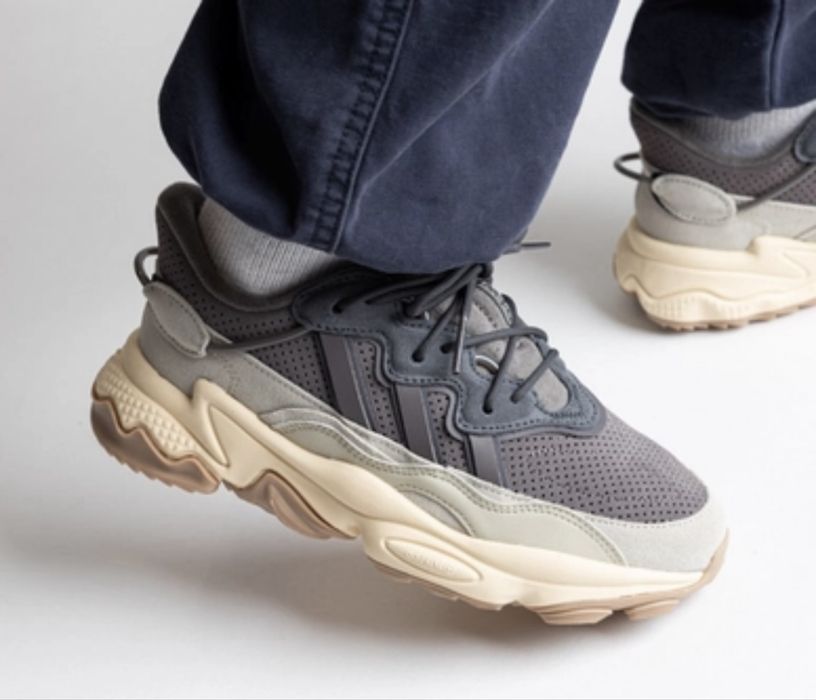 Adidas Ozweego TR Charcoal Sand Strata