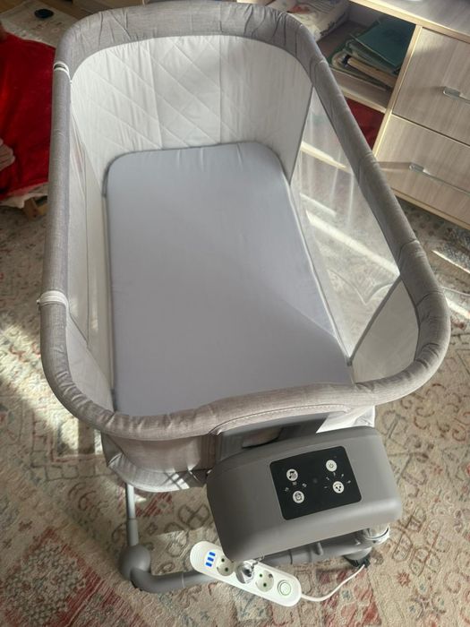 Колыбель продам.