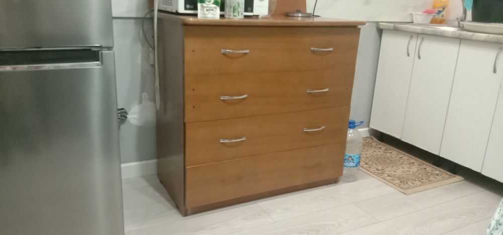 Срочно продам комод