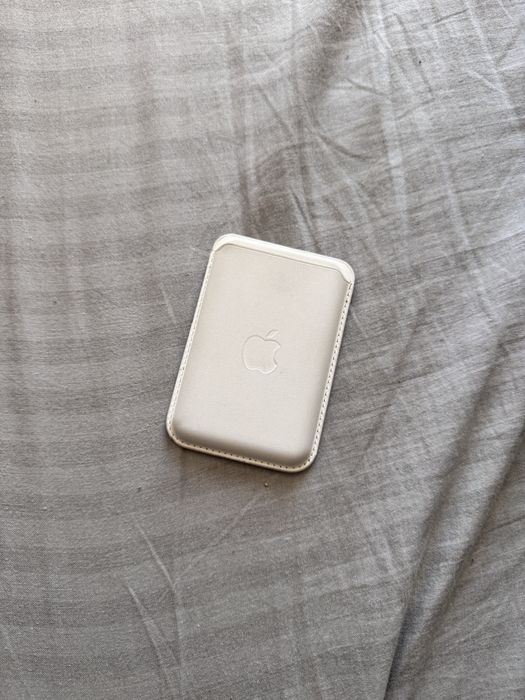 картхолдер apple