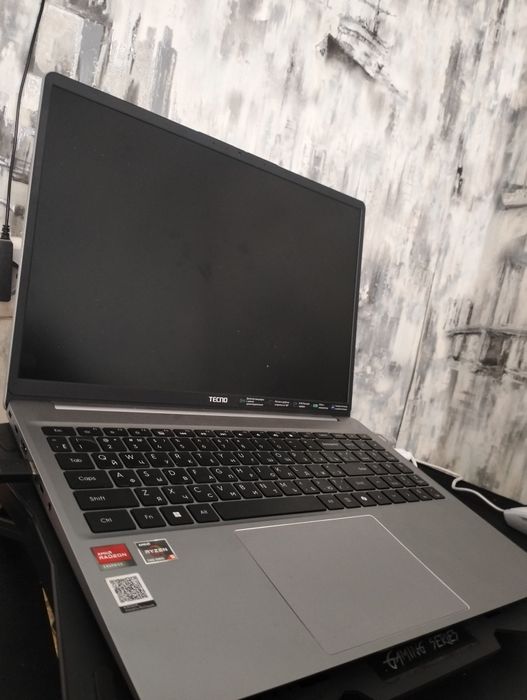 Продам ноутбук TECHO