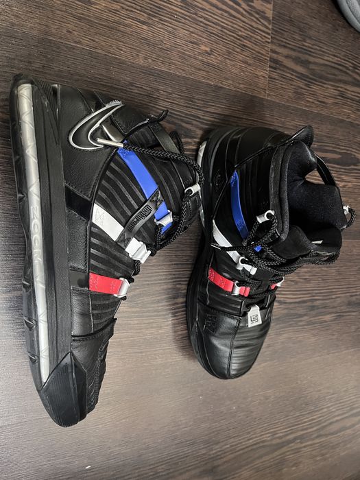 Nike LeBron 3 - The Shop