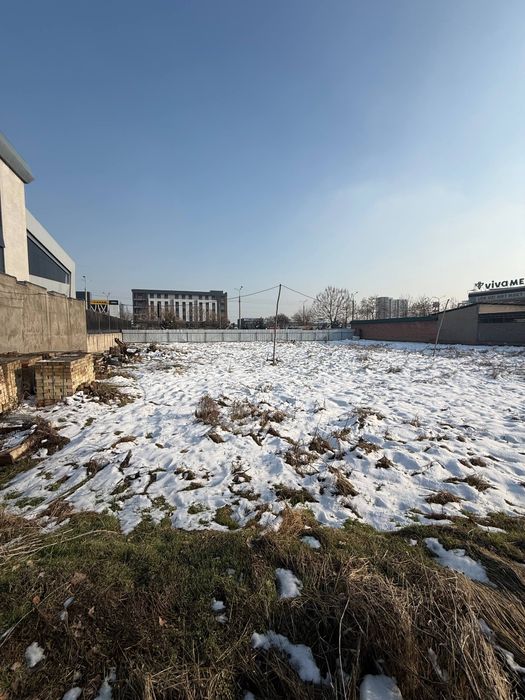 Срочно продается коммерческая территория 35 соток первая линия Сергели