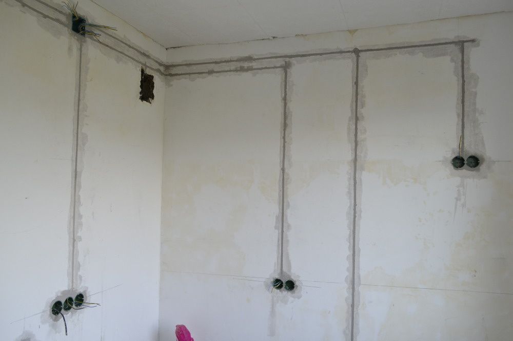 Электрик хизмати срочно тамирлаб берамиз 24 соат хизматда