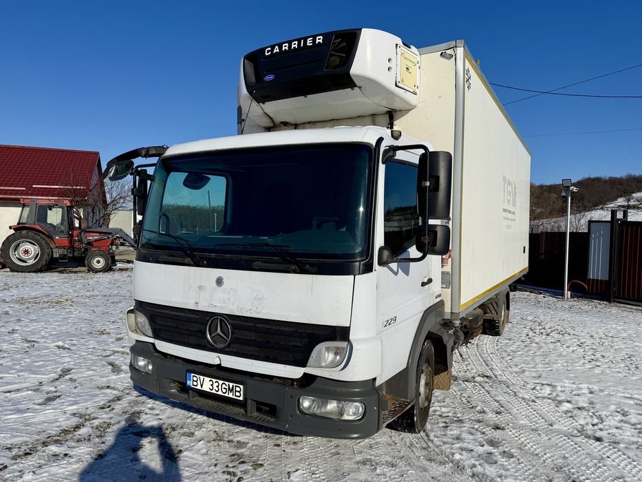 Mercedes-Benz Atego 818 sasiu gol