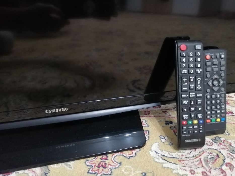 Телевизор Samsung