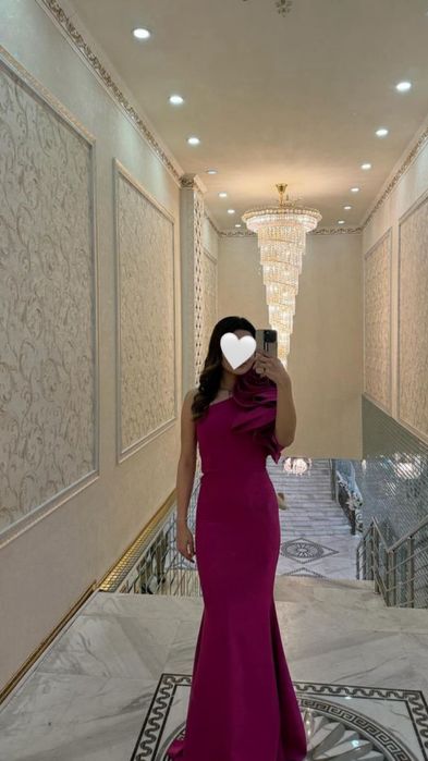 Платье  S                  ,