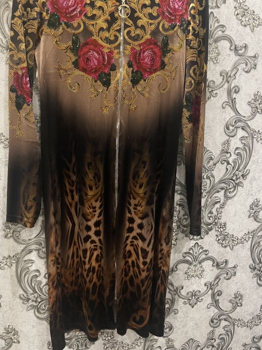 Аёллар кийими ,сарпо учун кийим