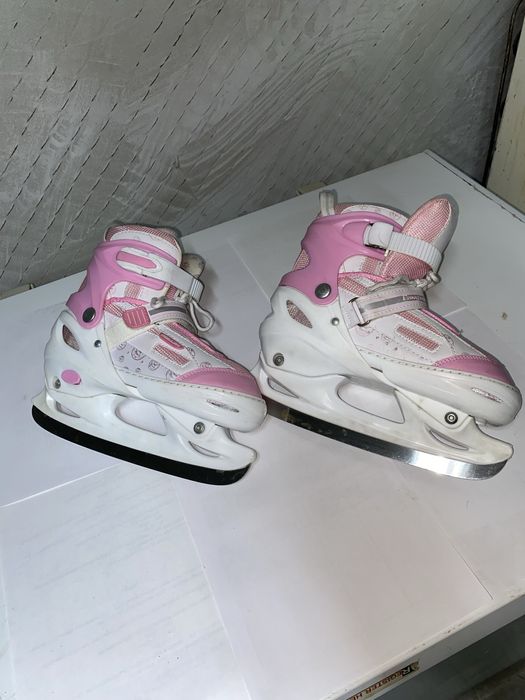 Продам коньки