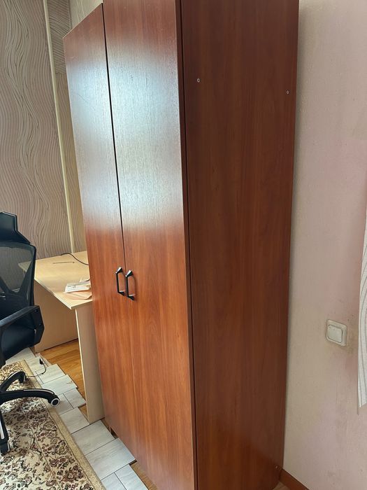 Шкаф офисный, для одежды