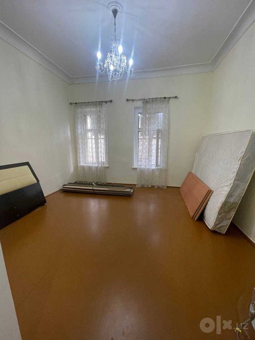 Продается дом 5 соток, 8 комнат, ул. Шаумяна (с ремонтом)