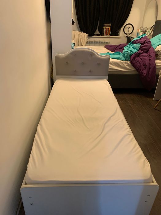 детская кровать с матрасом