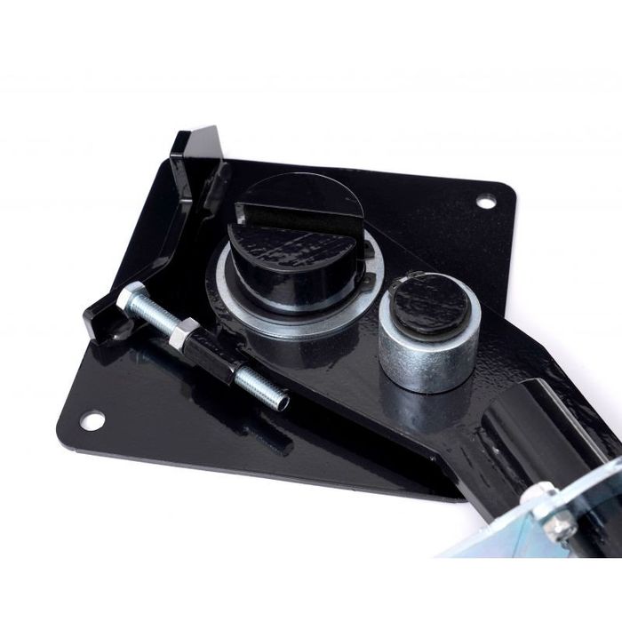 Dispozitiv pentru indoit bare de fier beton si trieri 8-14mm