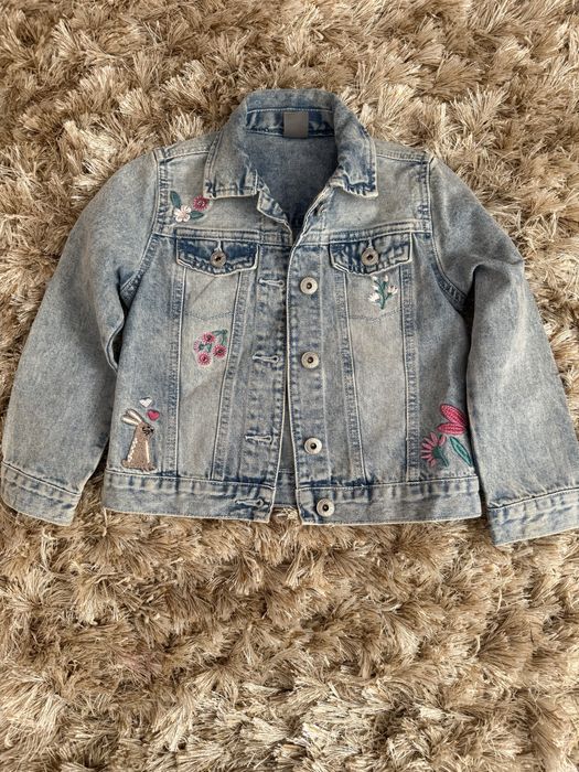 Geaca blug marimea 5-6 ani