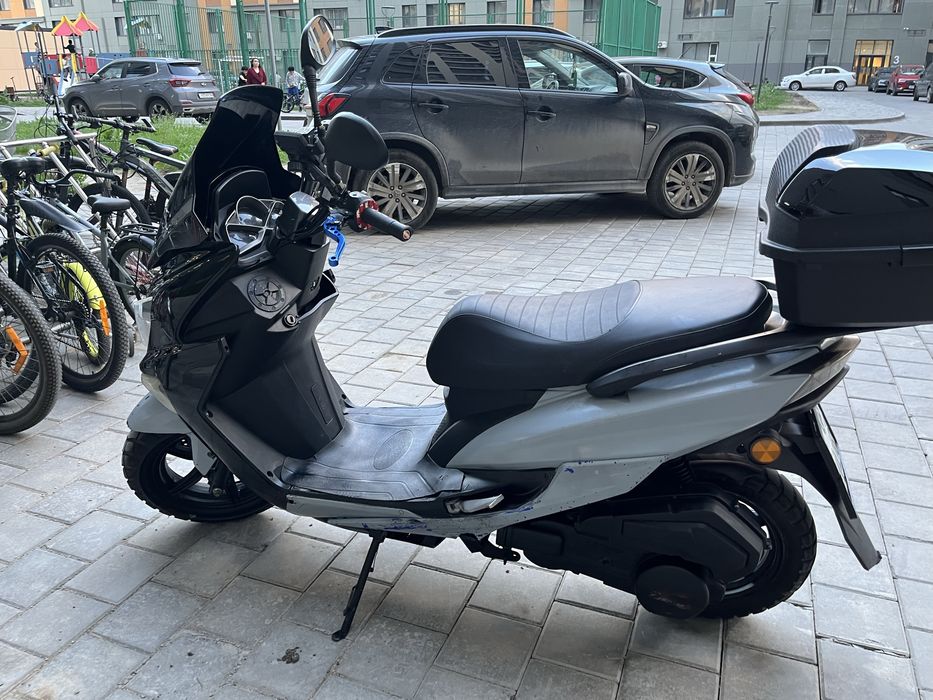 Мопед Maxi 175cc LI YA