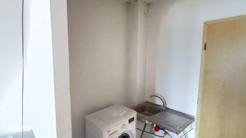 Garsoniera de vanzare Pitesti Str Depozitelor nr 31