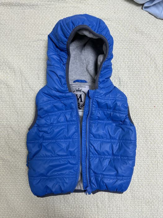 Продам детскую куртку