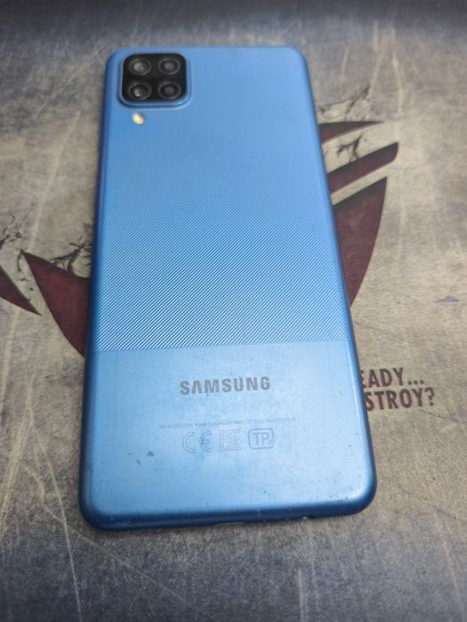 Продам б.у Samsung A12 3/32gb blue