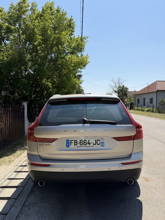 Volvo XC 60 2018 2.0 cp190