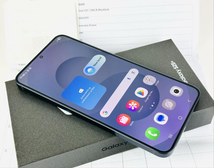 НОВ! Samsung Galaxy S25 Plus 5G 256GB 12RAM Blueblack 2г. Гаранция!