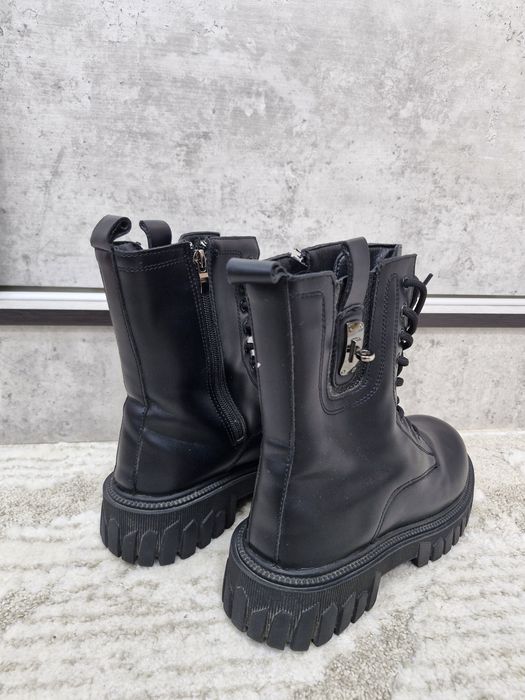 Женские  ботинки