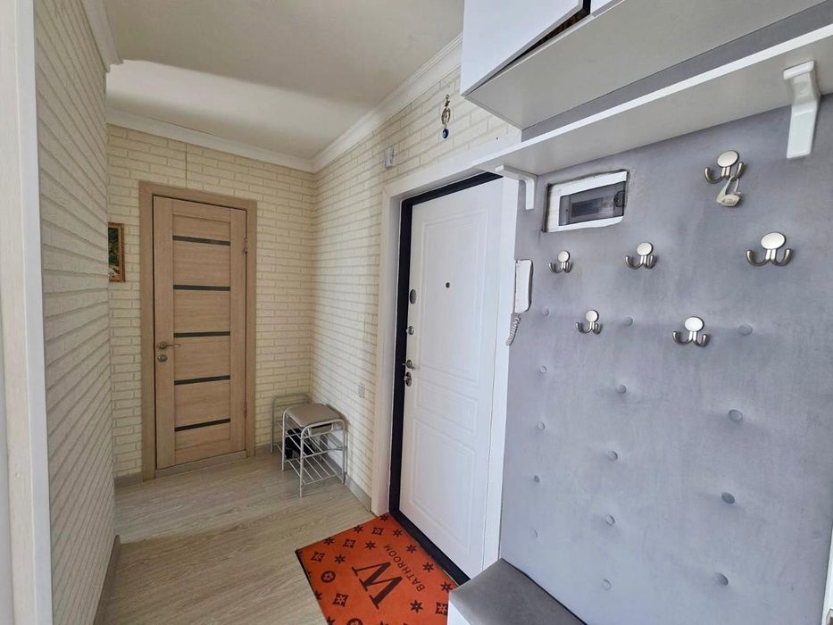 Продам 2 х комнатну квартиру