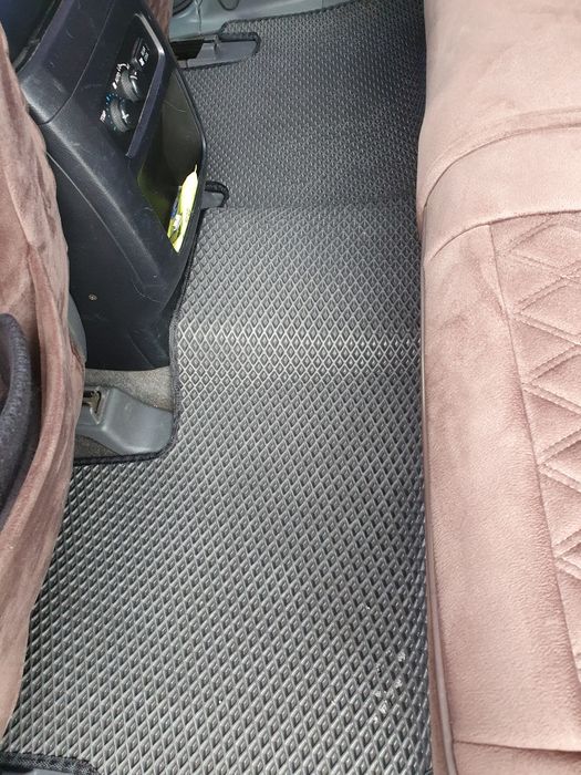 Продаю тайота ланкрузер прада 120