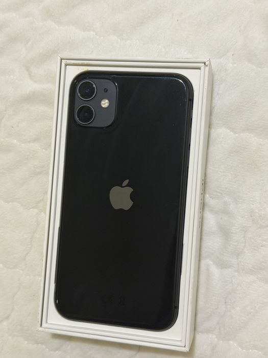 Продается Iphone 11 черного цвета