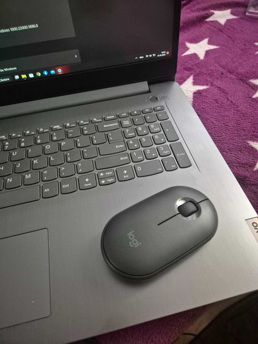 Vand Laptop Lenovo i5