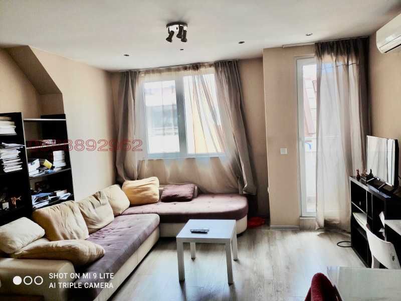 Дава се под наем Двустаен апартамент в София, Оборище - 95 кв.м за 479.4 € - Снимка #9