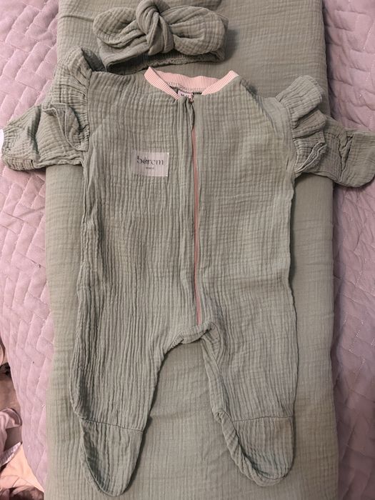 Муслиновый конверт с комбезом