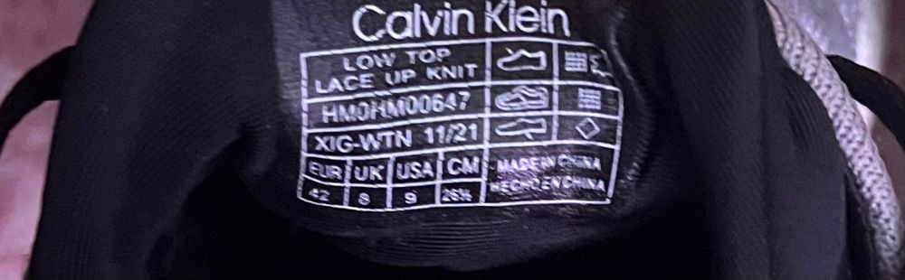 Calvin Klein сникърси