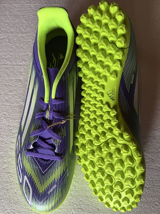 aaridasi Adidas f50 sintetic