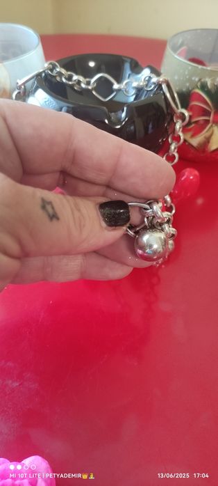 Сребърен ланец с висулка топче